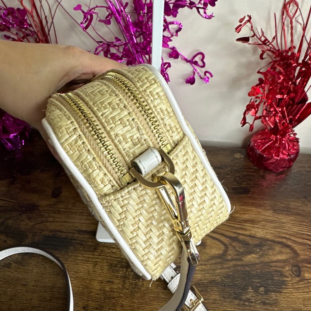 MICHAEL KORS Kenly Double Zip Natural Straw Small Camera Crossbody - Picture 5 of 10